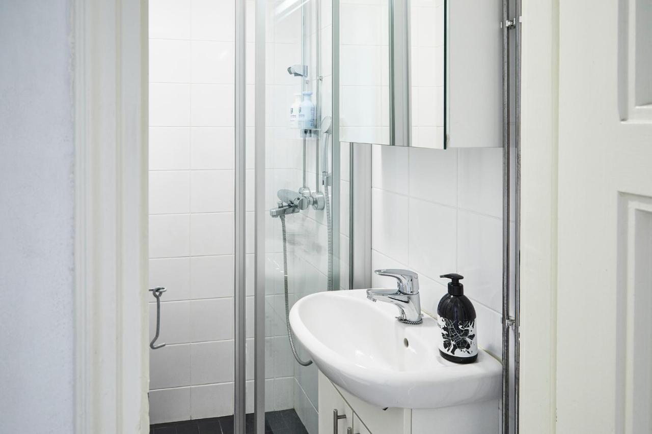 Small Studio Apartment Nearby City Centre Helsinki Extérieur photo